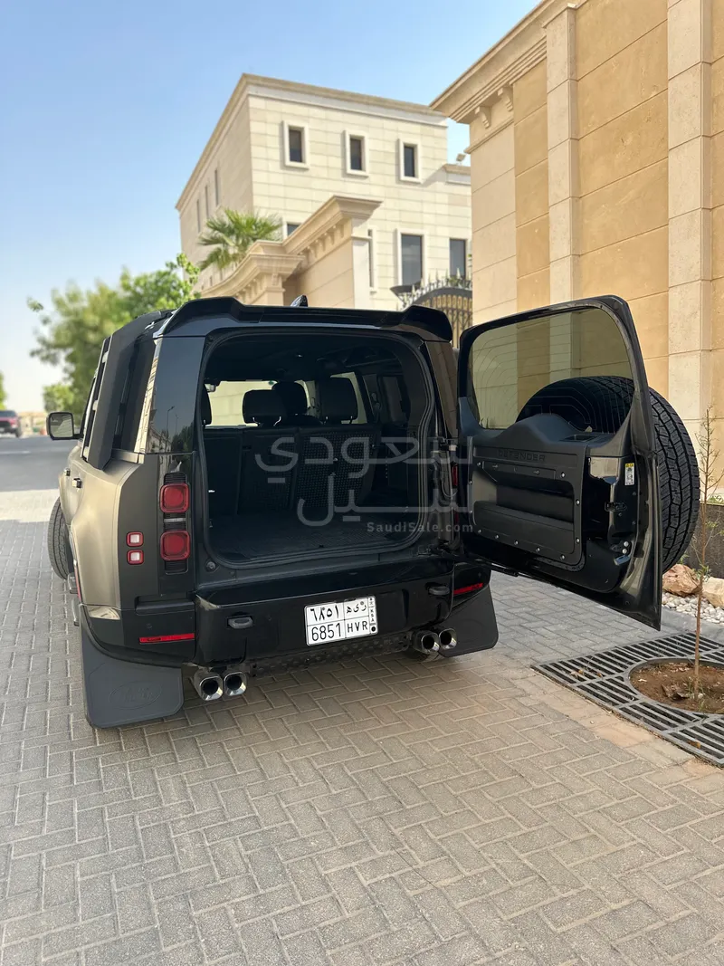 2021 Land Rover Defender 110