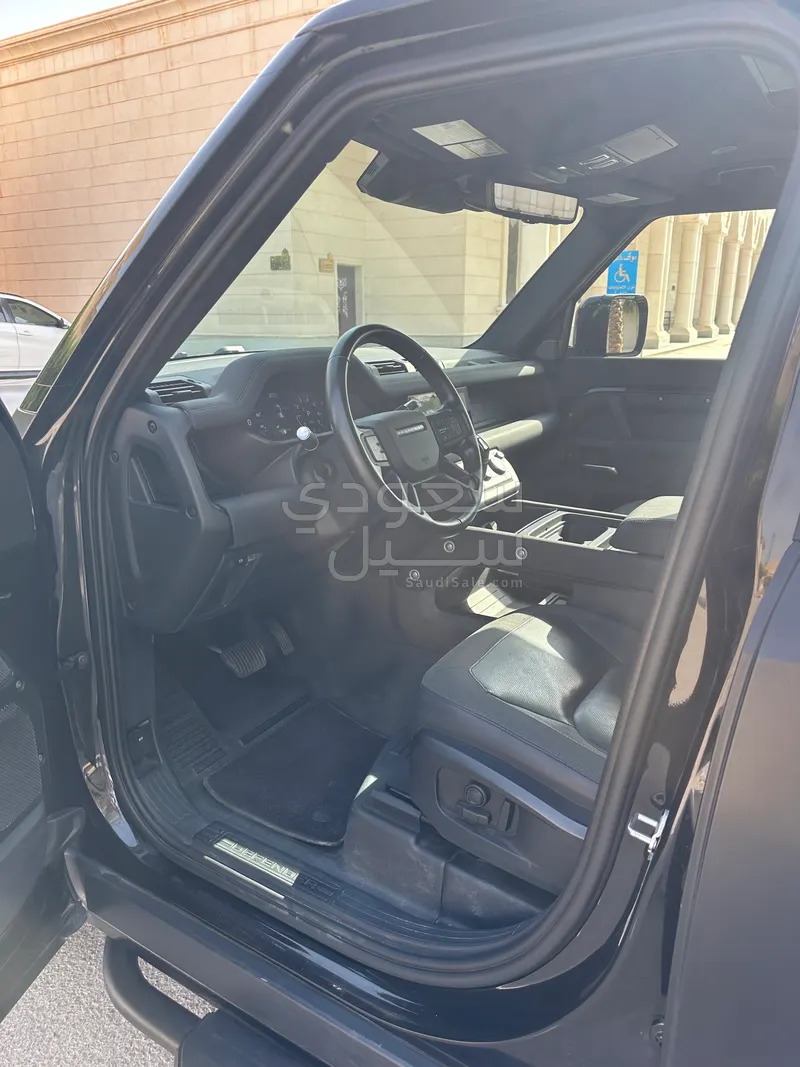 2021 Land Rover Defender 110