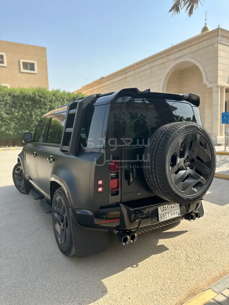 2021 Land Rover Defender 110