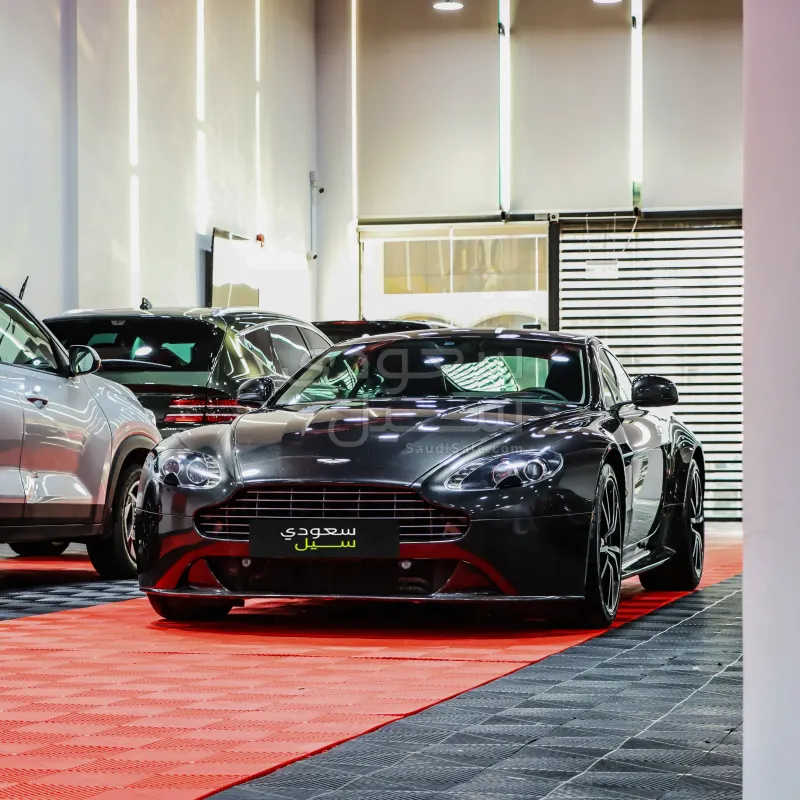 2013 Aston Martin V8 Vantage