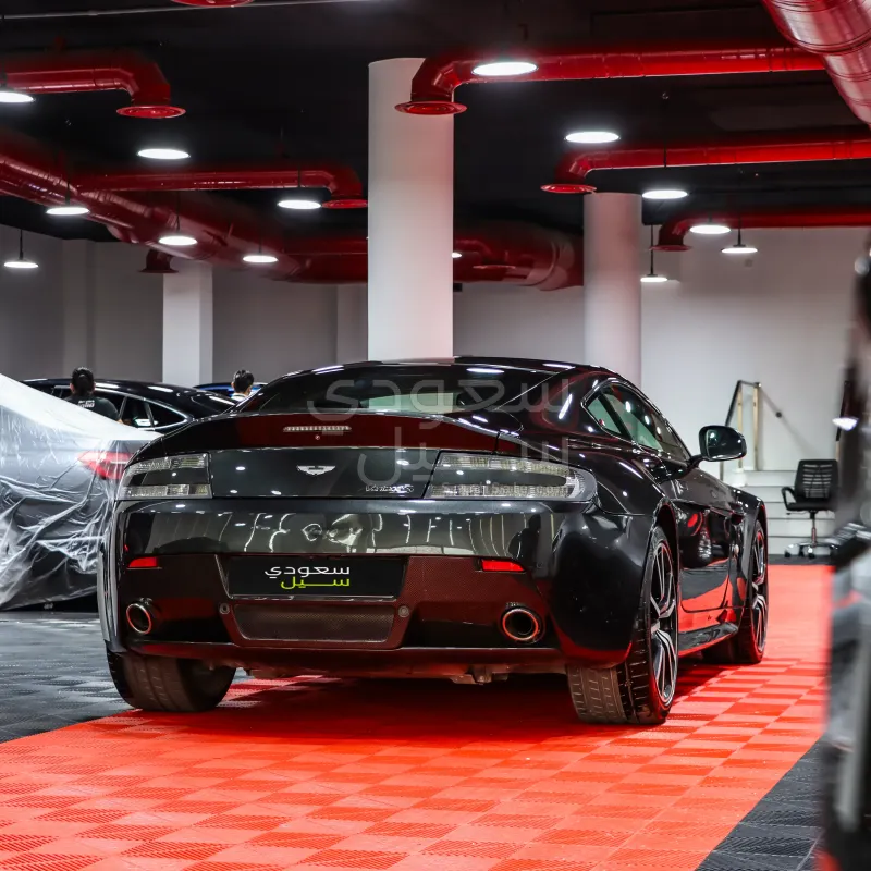 2013 Aston Martin V8 Vantage