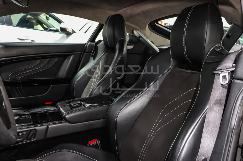 2013 Aston Martin V8 Vantage