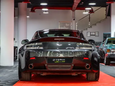 2013 Aston Martin V8 Vantage