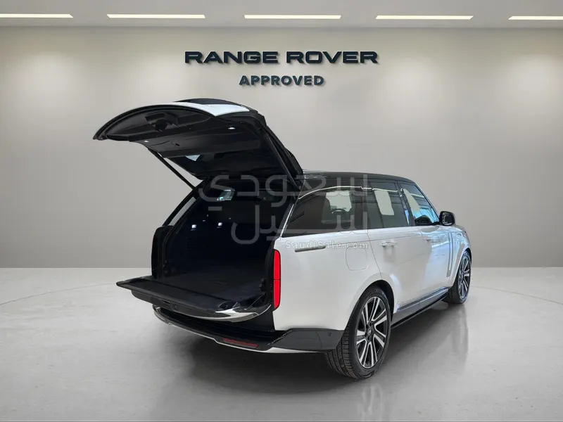 2024 Land Rover Range Rover HSE