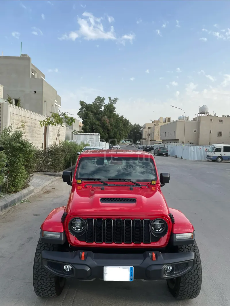2021 جييب جلادياتور ساند رانر