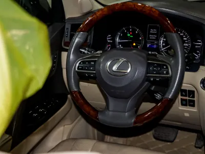 2016 Lexus LX 570