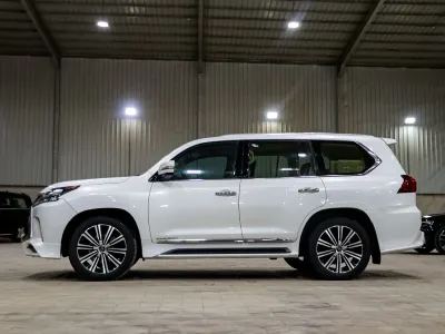2016 Lexus LX 570