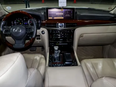 2016 Lexus LX 570