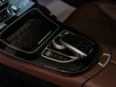 2017 Mercedes-Benz E 400