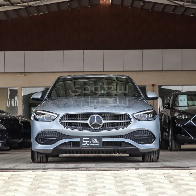 2024 Mercedes-Benz C 300