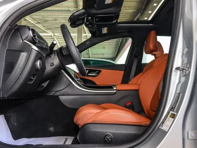 2024 Mercedes-Benz C 300
