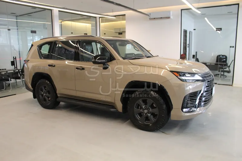 2025 Lexus LX 600