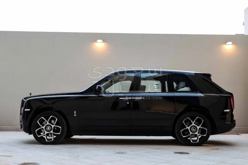 2023 Rolls-Royce Cullinan Black Badge