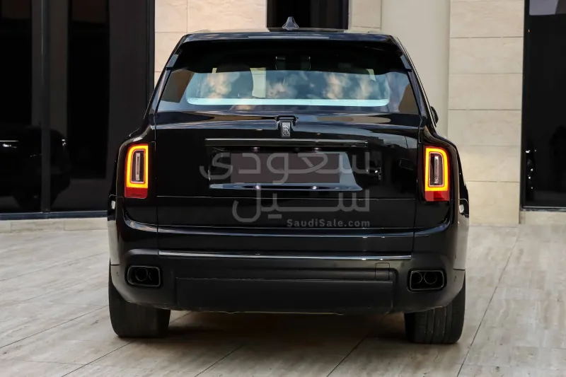 2023 Rolls-Royce Cullinan Black Badge