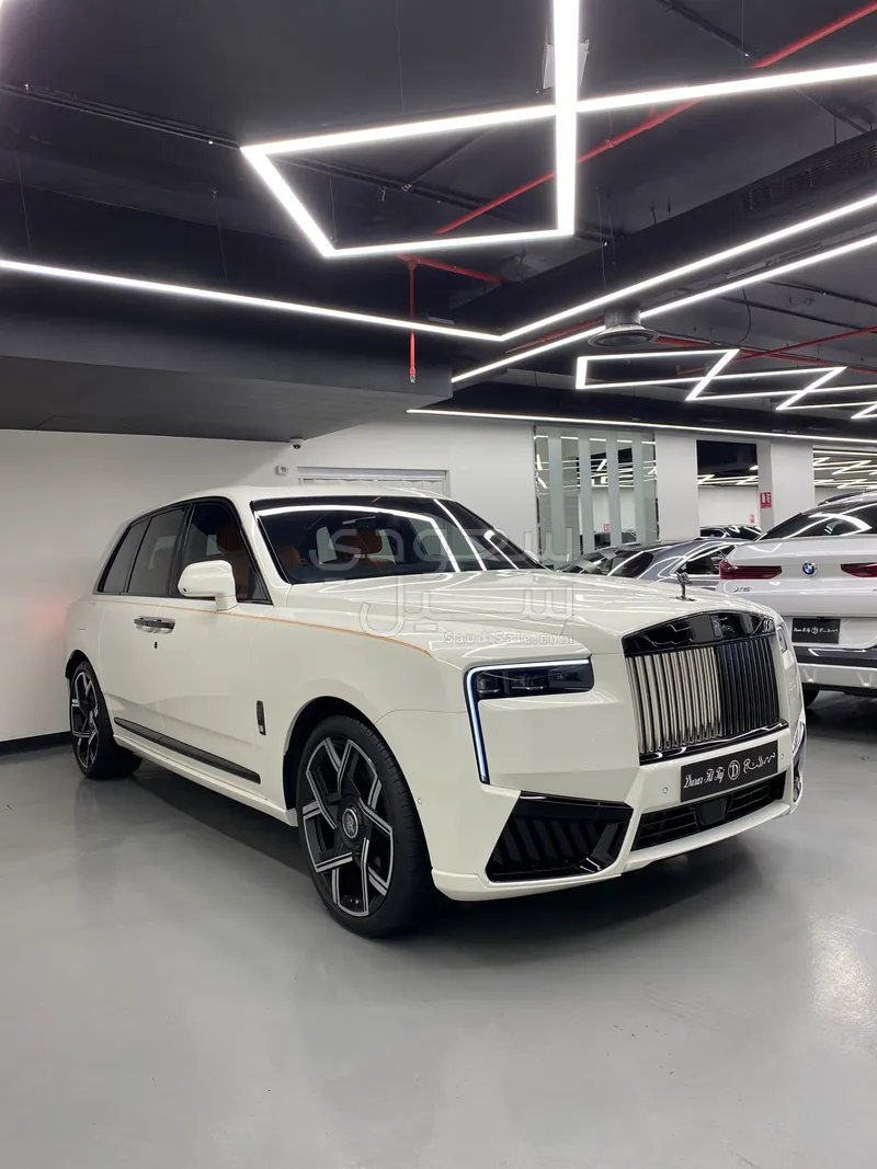 2025 Rolls-Royce Cullinan Black Badge