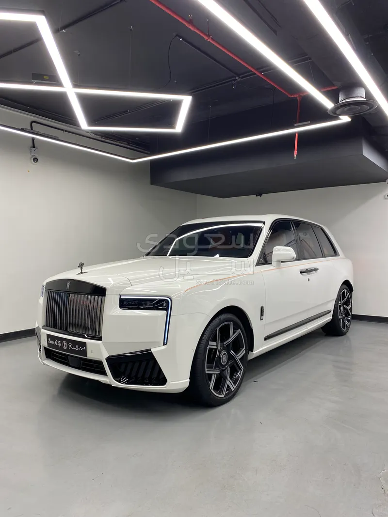 2025 Rolls-Royce Cullinan Black Badge