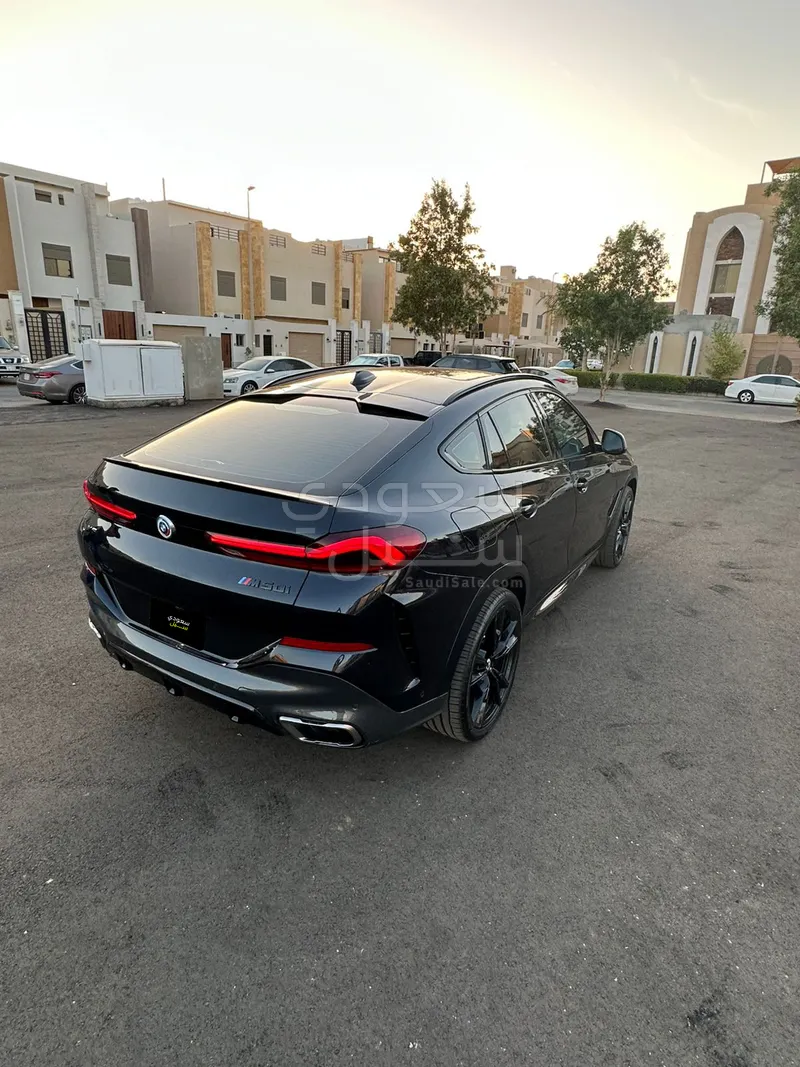 2021 بي ام دبليو الفئة اكس 6 إم 50 أي