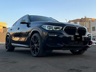 2021 BMW X Series 6 M50i