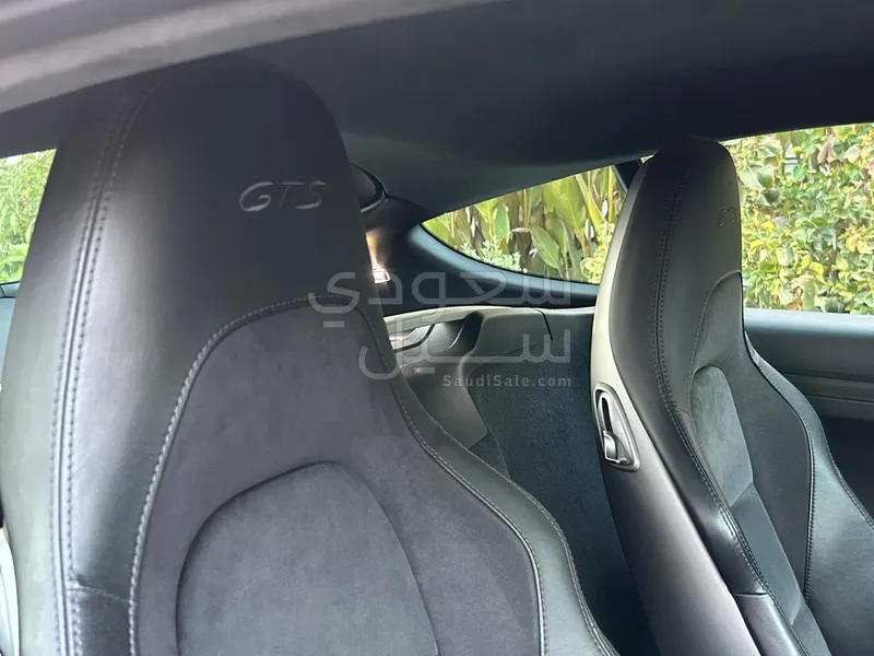 2018 Porsche Cayman GTS
