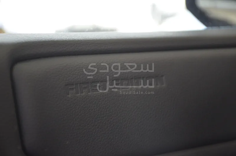 2024 تويوتا برادو