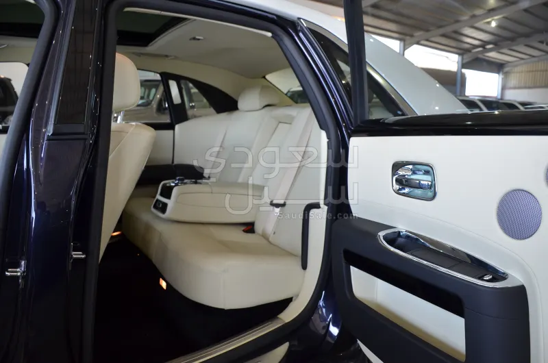2010 Rolls-Royce Ghost