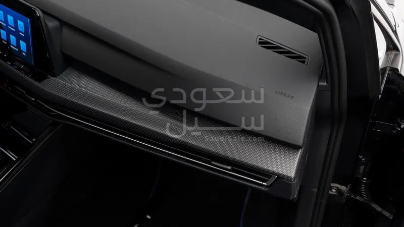 2023 Volkswagen Golf R