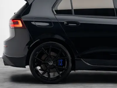 2023 Volkswagen Golf R