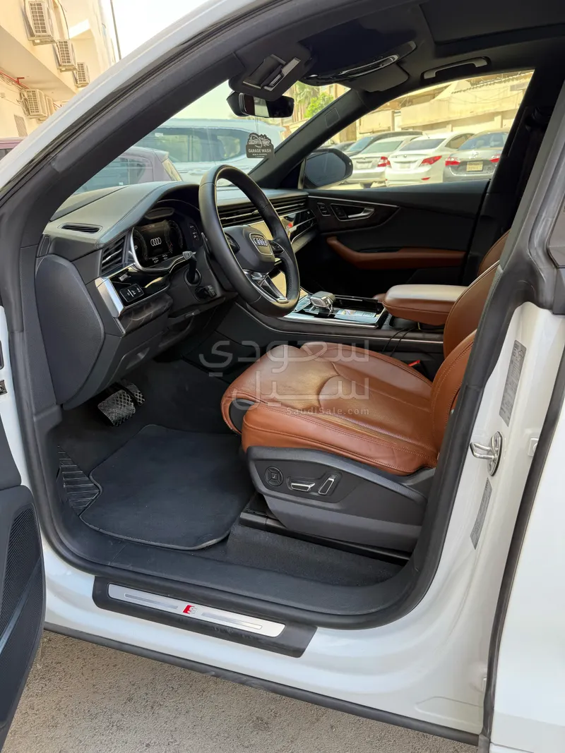 2022 Audi Q8 Quattro 55TFSI