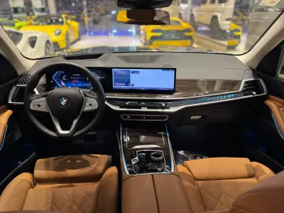2024 بي ام دبليو الفئة اكس 7
