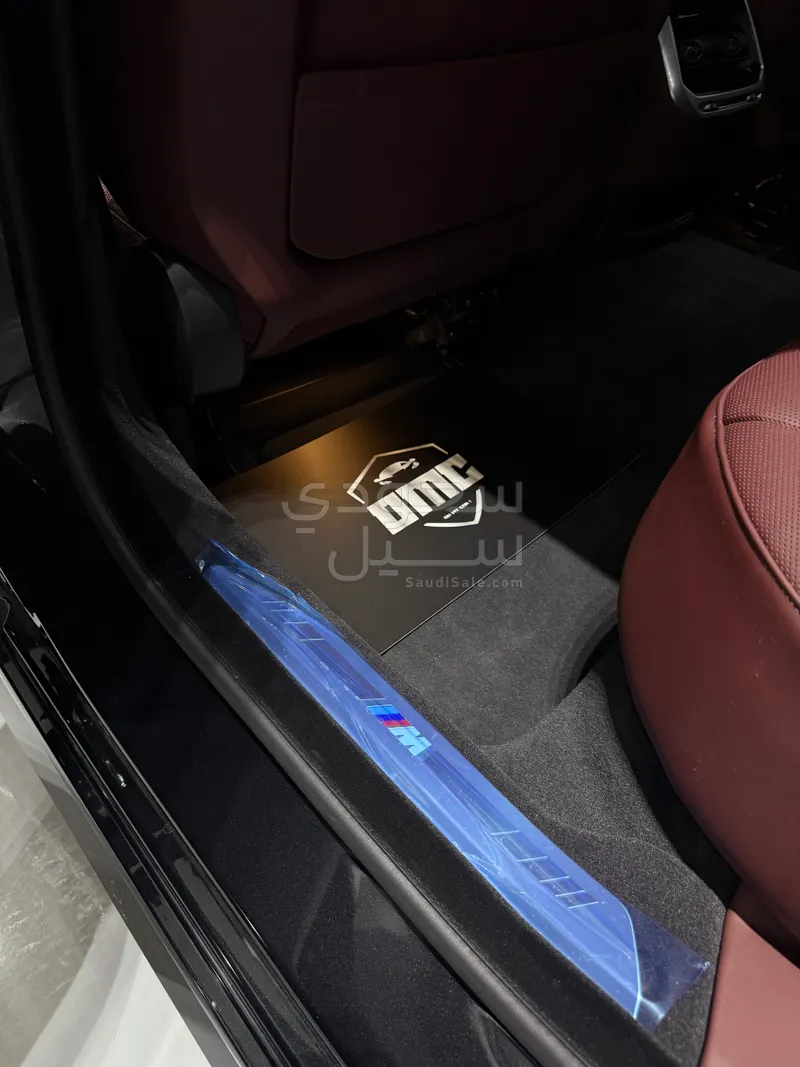 2025 BMW 7 Series 735i
