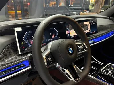 2025 BMW 7 Series 735i
