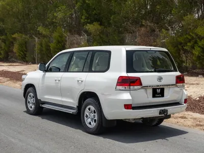 2018 Toyota Land Cruiser GX