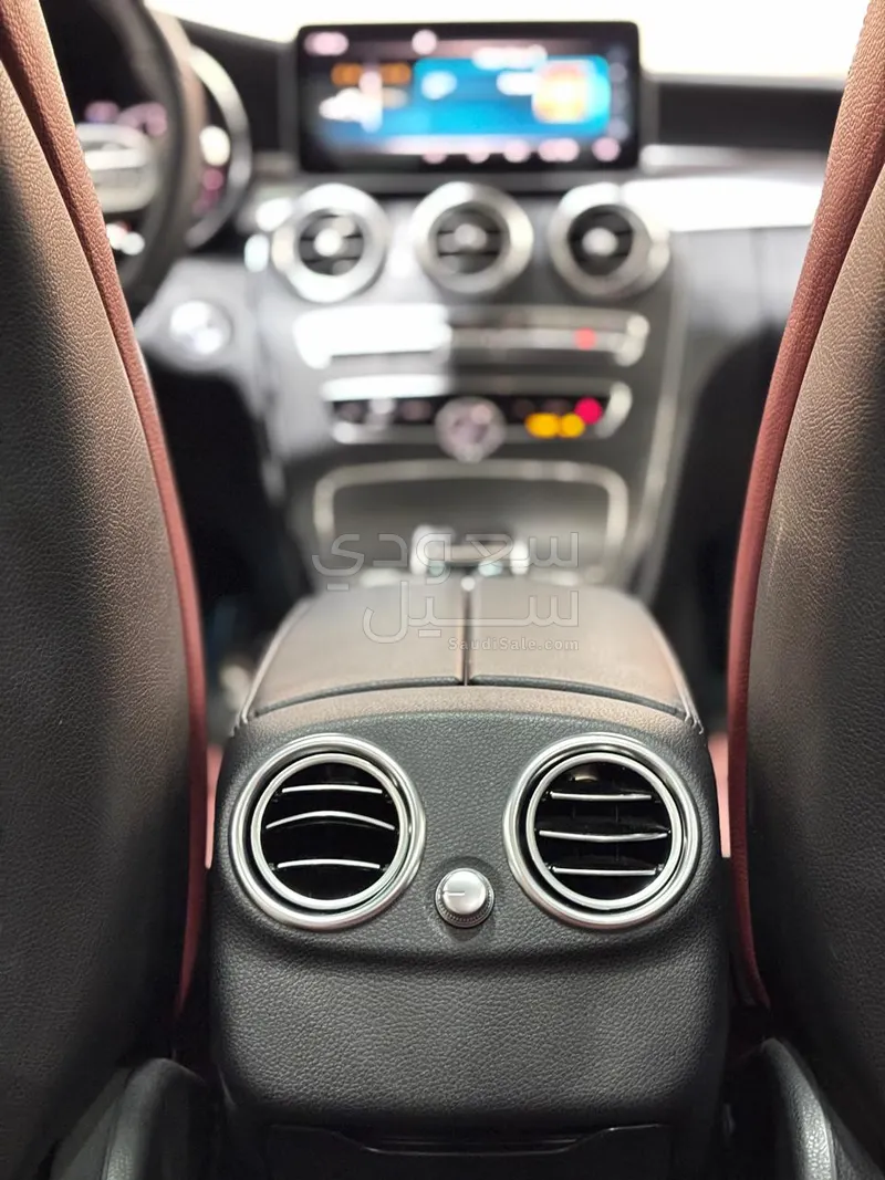 2020 Mercedes-Benz C 200