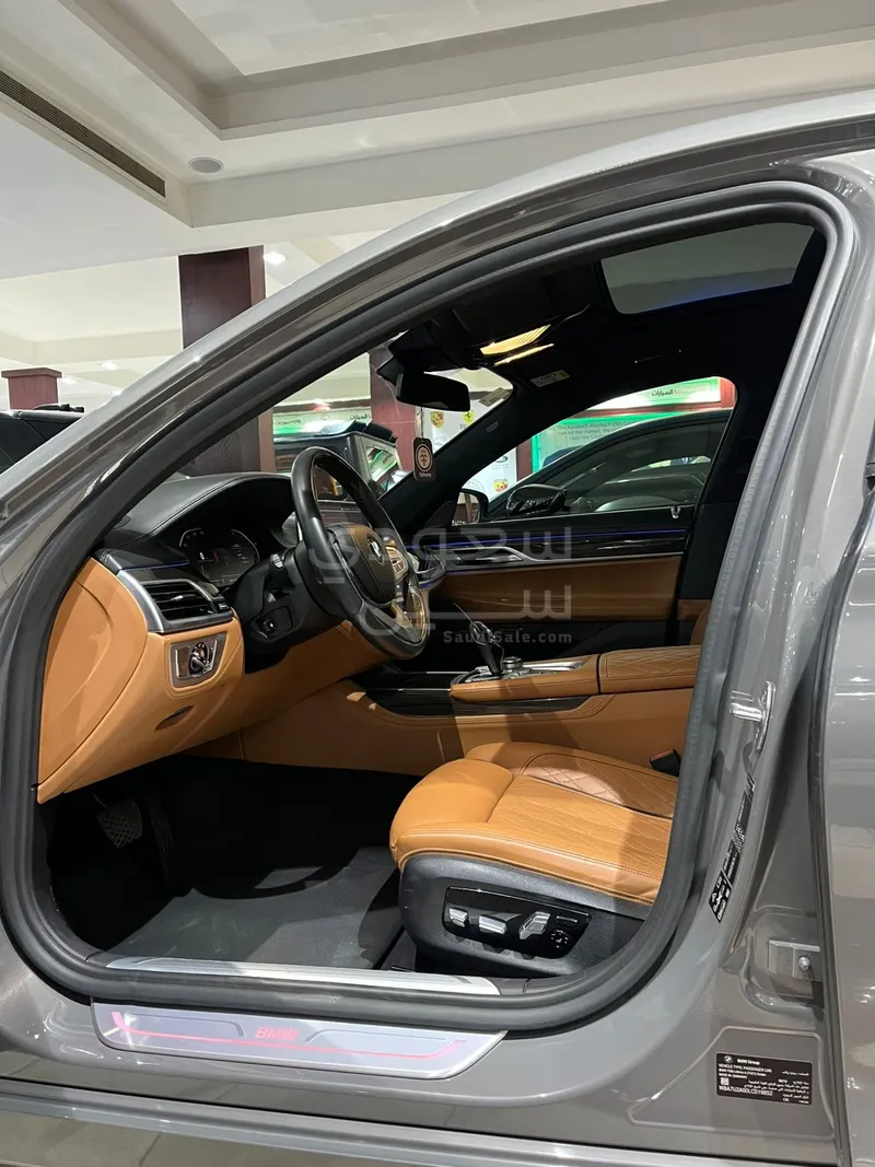 2020 BMW 7 Series 750Li