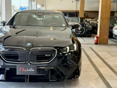 2025 BMW M Series M5