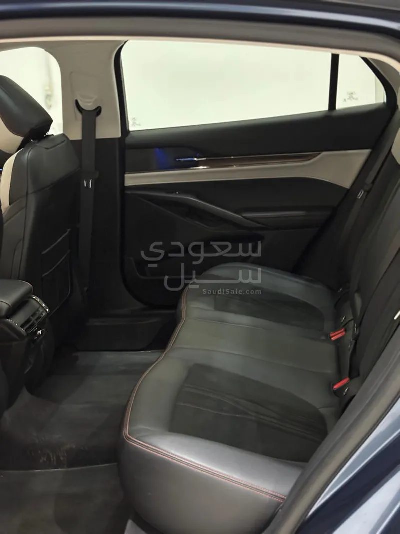 2023 Ford Taurus Titanium