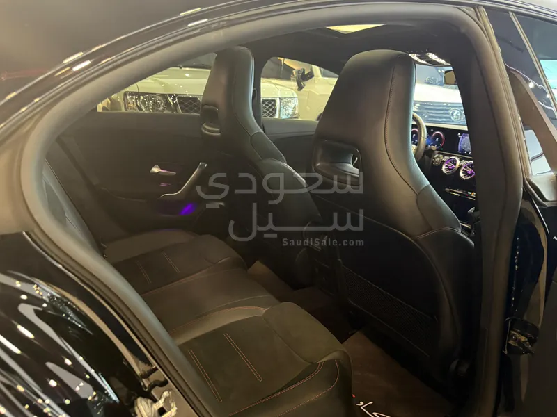 2021 Mercedes-Benz CLA 180