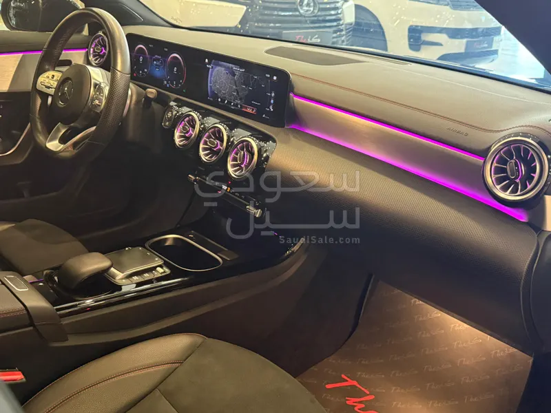 2021 Mercedes-Benz CLA 180