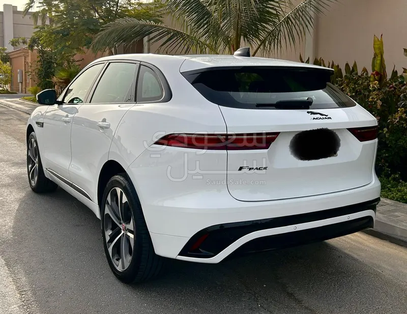 2023 Jaguar F-Pace R-DYNAMIC