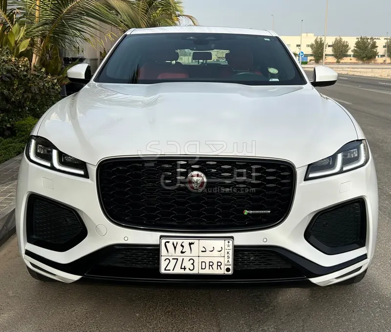 2023 Jaguar F-Pace R-DYNAMIC