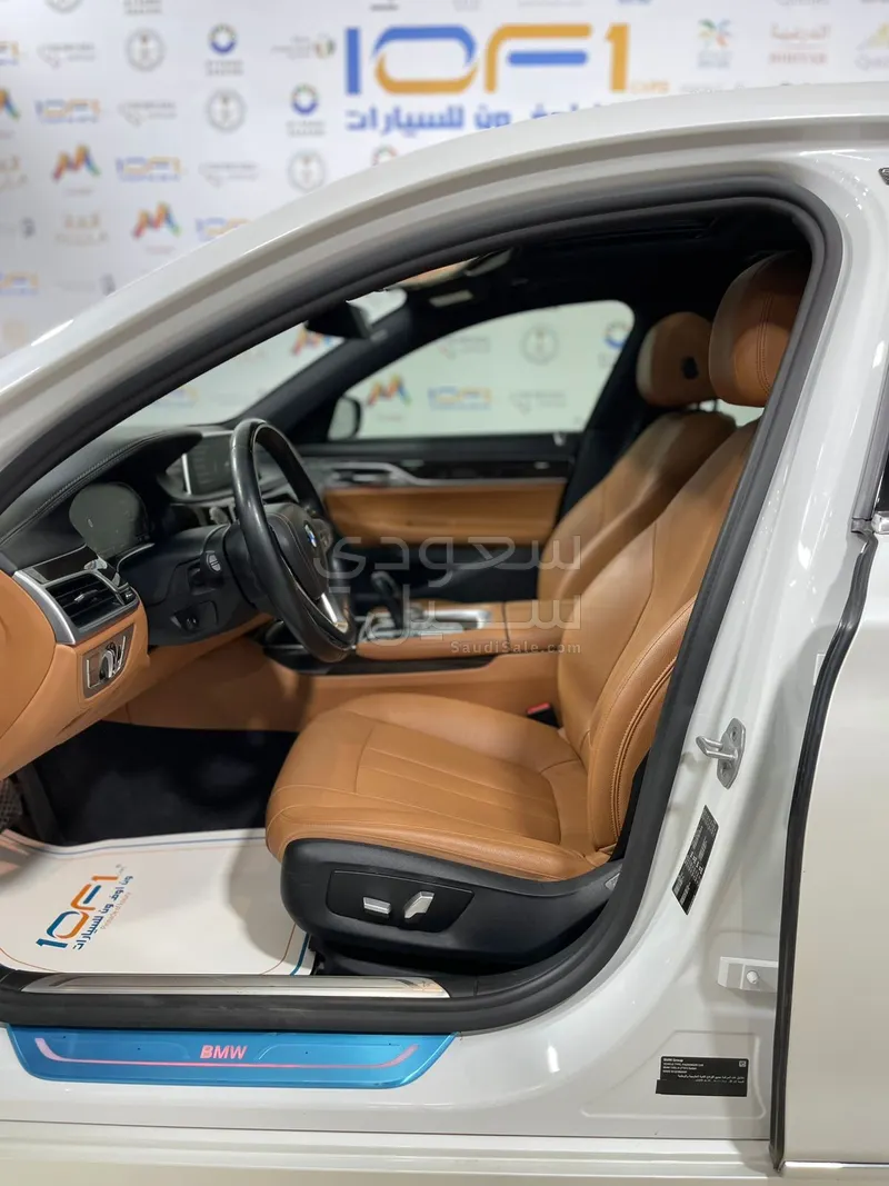 2021 BMW 7 Series 730Li