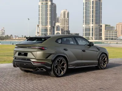 2023 Lamborghini URUS Performante