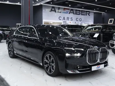 2026 بي ام دبليو الفئة السابعة 735أي