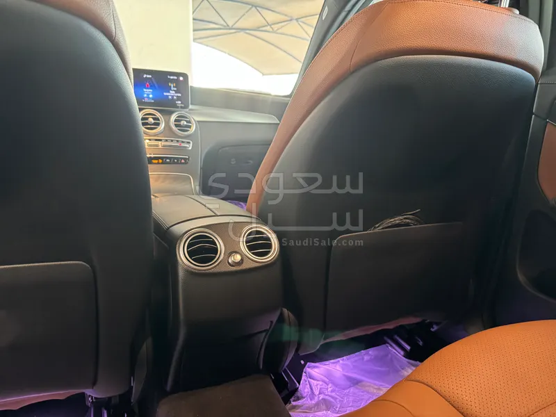 2023 مرسيدس - بنز جي إل سي 200 كوب