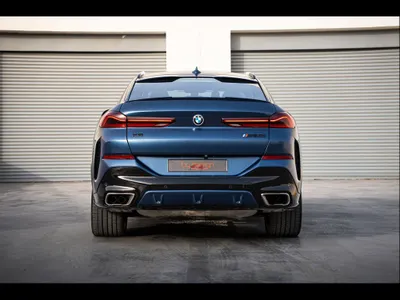 2021 BMW X Series 6 M50i