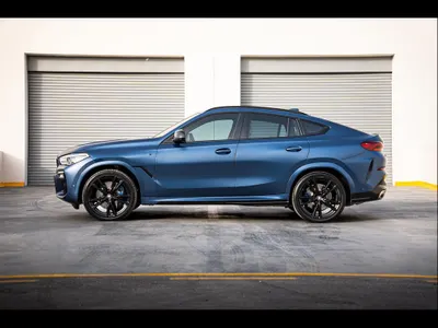 2021 BMW X Series 6 M50i
