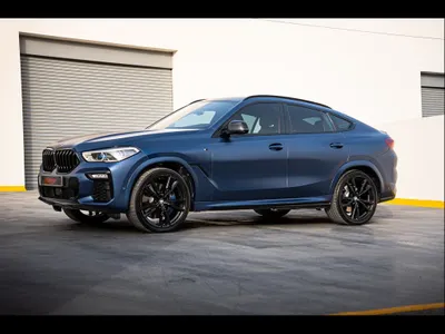 2021 BMW X Series 6 M50i