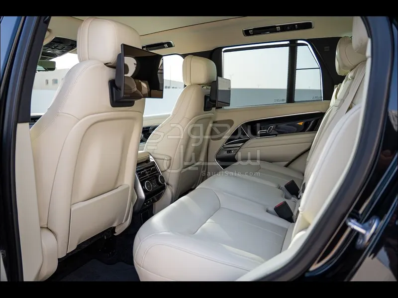 2023 Land Rover Range Rover Vogue