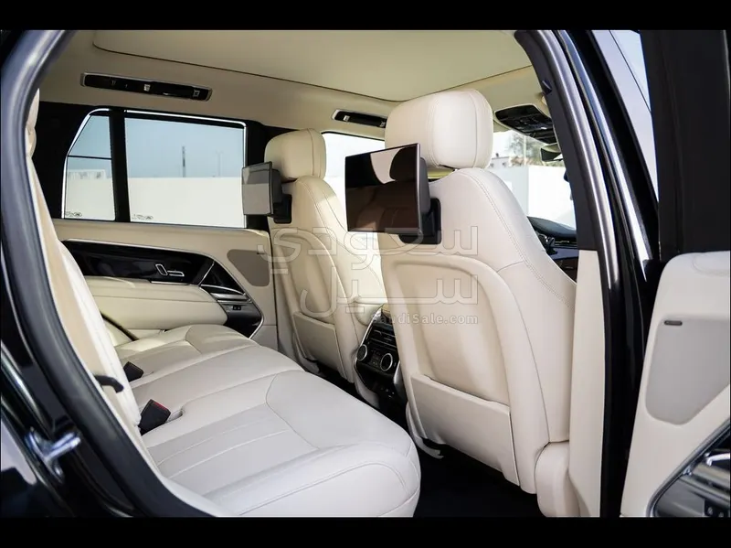 2023 Land Rover Range Rover Vogue