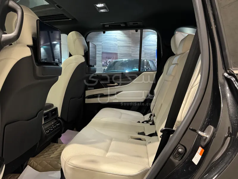 2024 Lexus LX 600